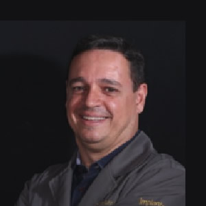 Dr. Jairo Cunha